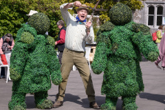 Walking-bushes-4